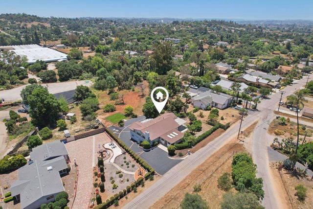 Detail Gallery Image 58 of 69 For 1917 Friendly Dr, Vista,  CA 92084 - 4 Beds | 3 Baths