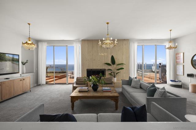 8390 Prestwick Dr, La Jolla CA: https://media.crmls.org/mediaz/7d506d5f-883a-4218-bdb5-e59c4539af42.jpg