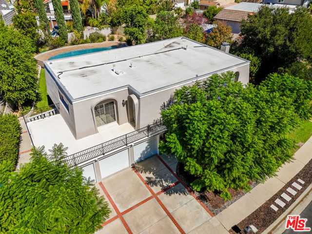22777 Brenford Street photo 61