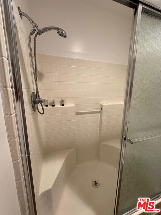 5764 W 85th Place, Los Angeles CA: https://media.crmls.org/mediaz/7d51fe9c-6cc4-4628-91f7-ce9e570ce2ee.jpg