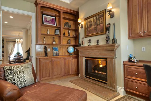 7003 Hollow Lake Way, San Jose CA: https://media.crmls.org/mediaz/7d54ddd2-d2e9-4ef3-b43d-decc880aa324.jpg