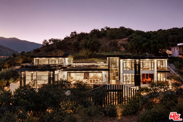 93 Lake Sherwood Drive