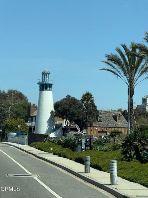 920 CATAMARAN Street, Oxnard CA: https://media.crmls.org/mediaz/7d57ebb3-6342-48a9-9a17-117d51d5d5a5.jpg