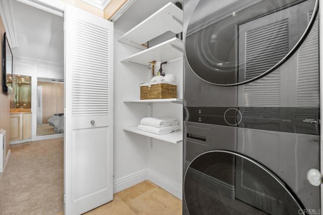 1200 Harbor N, Oceanside CA: https://media.crmls.org/mediaz/7d598690-ec79-4ea7-b987-873a51c5b298.jpg