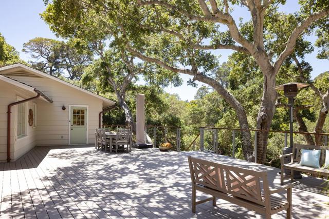 25524 Hatton Road, Carmel CA: https://media.crmls.org/mediaz/7d5a4525-6fd3-4346-9fd7-10c4301422c1.jpg