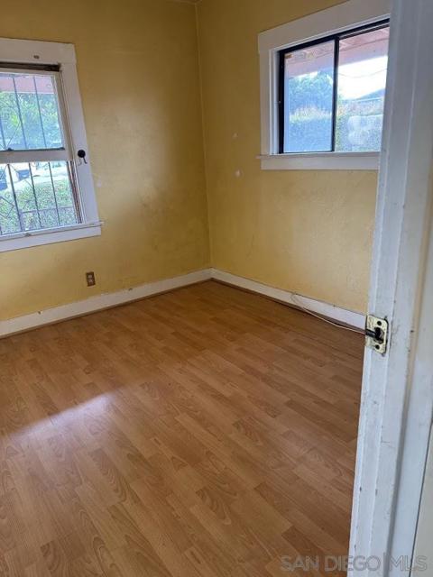 3921 23 Delta St, San Diego CA: https://media.crmls.org/mediaz/7d5b57d5-aac8-45b2-bad0-6f9d3078cdf3.jpg