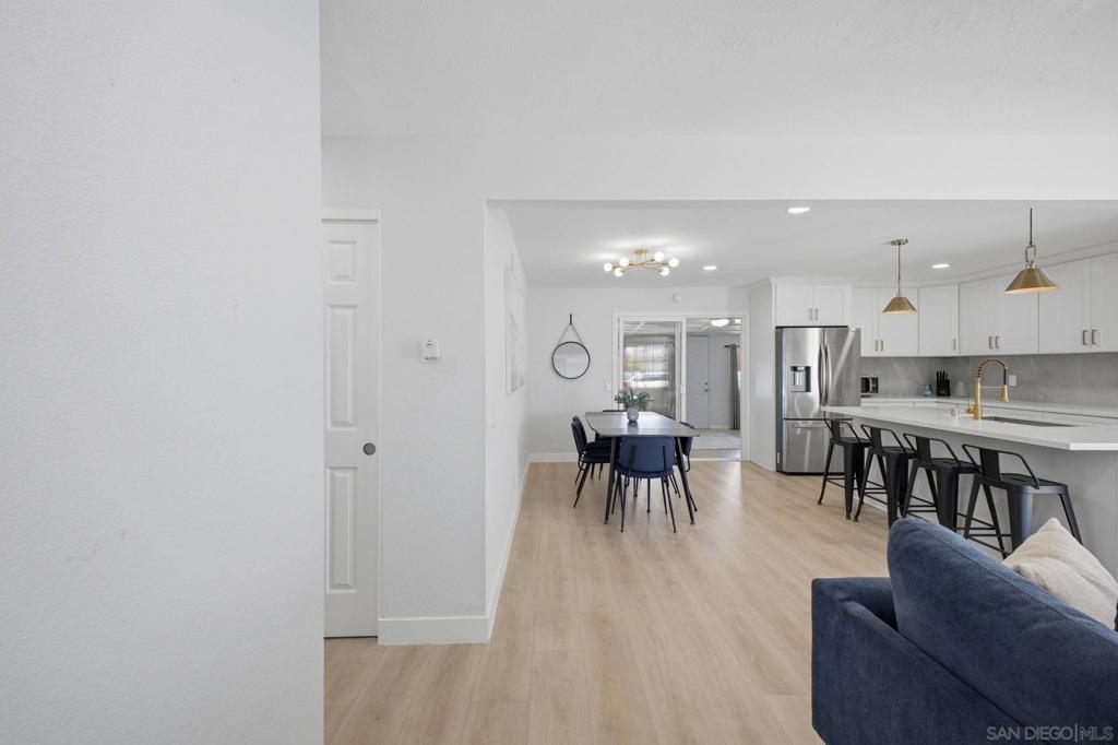 11131 Tyrolean Way - photo 8