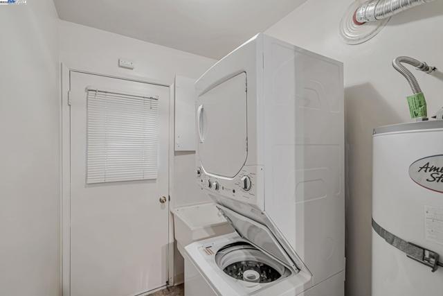 4655 Augustine St, Pleasanton CA: https://media.crmls.org/mediaz/7d5e09a7-27b2-4990-875a-b133f225e0c9.jpg