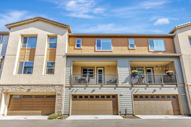 1290 Milkweed Street, Milpitas CA: https://media.crmls.org/mediaz/7d5e671e-db38-4603-8cca-b41438c59a8d.jpg