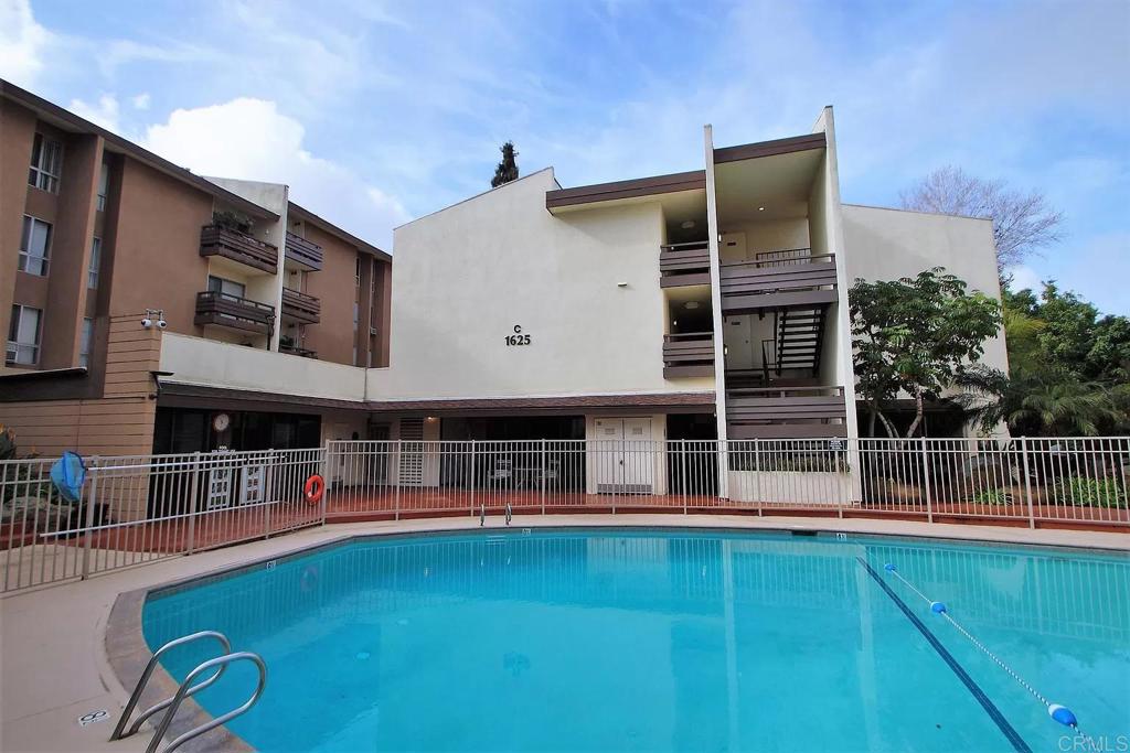 1615 Hotel Circle S - photo 10