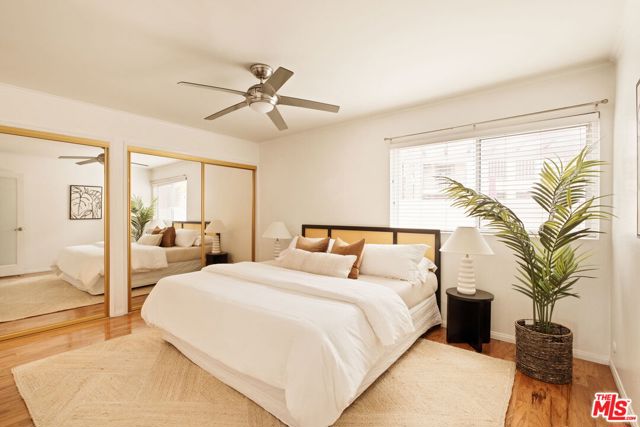 970 Palm Avenue, West Hollywood CA: https://media.crmls.org/mediaz/7d6131ee-3630-456c-9b94-b7c68b5bd027.jpg