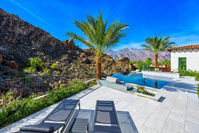 53985 Del Gato Drive, La Quinta CA: https://media.crmls.org/mediaz/7d61bae7-d59f-44b5-96af-629aeca9ca6c.jpg