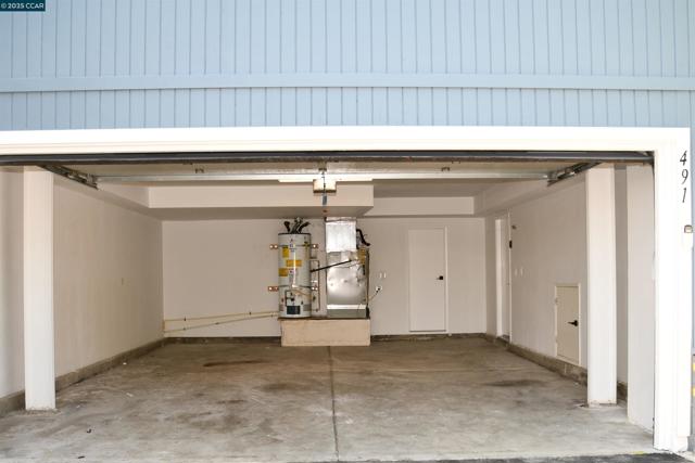 491 Camelback Rd, Pleasant Hill CA: https://media.crmls.org/mediaz/7d620e1c-25cc-4854-ad34-0846406941d0.jpg