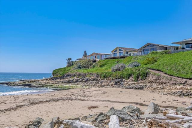 2395 Delaware, Santa Cruz CA: https://media.crmls.org/mediaz/7d631dde-3567-4584-9d74-9f2be46576b7.jpg