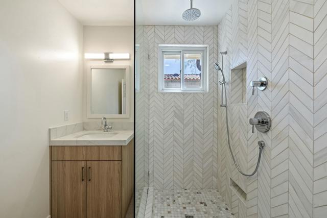 45715 Verba Santa Drive, Palm Desert CA: https://media.crmls.org/mediaz/7d636c93-9324-4e41-99e0-963729327f5b.jpg