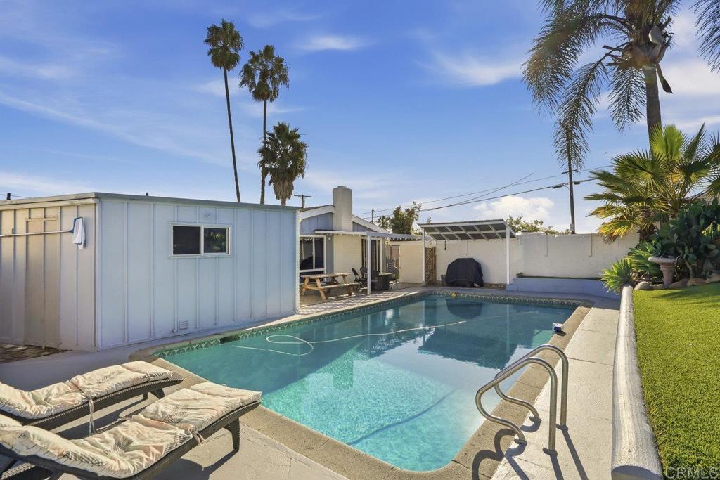 9452 Larrabee Avenue - photo 3