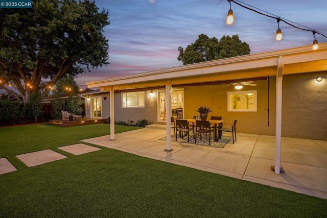 3937 Majestic Dr, Concord CA: https://media.crmls.org/mediaz/7d64e8da-0a70-47dc-bf26-a371a5ecff64.jpg