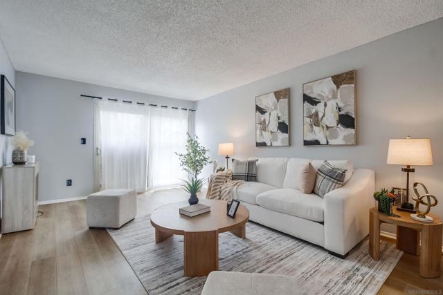 4125 Mount Alifan Pl, San Diego CA: https://media.crmls.org/mediaz/7d64fdd2-19a4-4492-8792-93e95192466d.jpg