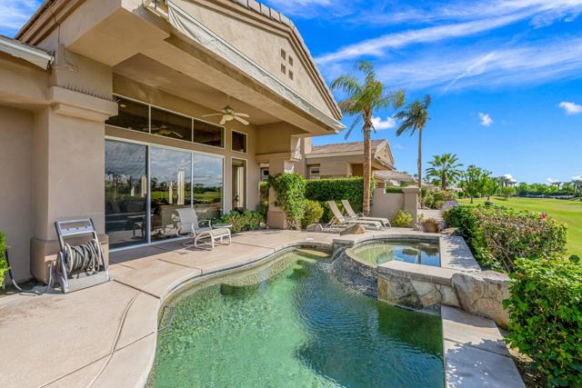 424 White Horse Trail, Palm Desert, CA 92211