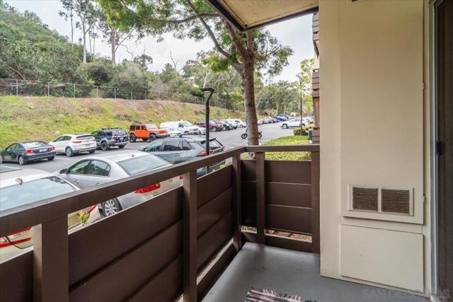1621 Hotel Circle S, San Diego CA: https://media.crmls.org/mediaz/7d669e10-55f4-466e-903a-1a29561808be.jpg