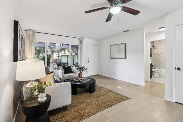 Detail Gallery Image 7 of 28 For 3434 Seabreeze Walk, Oceanside,  CA 92056 - 2 Beds | 1 Baths