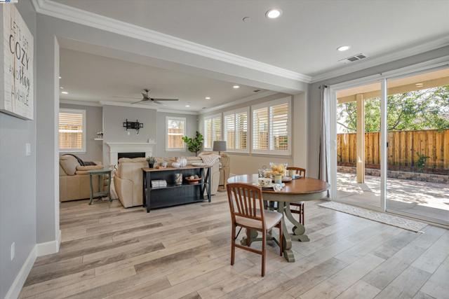 Image 19 of 60 For 5529 Mountain Ridge Way