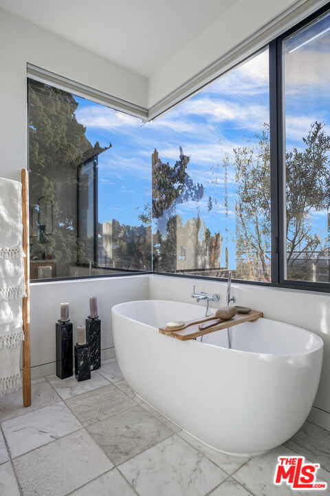 Drew Fenton | 1030 Somera Road Los Angeles CA | MLS: 7216048