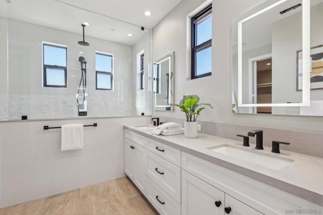 2936 Copley Ave, San Diego CA: https://media.crmls.org/mediaz/7d6a9d91-f05e-45c4-b94d-086e79b95ab5.jpg