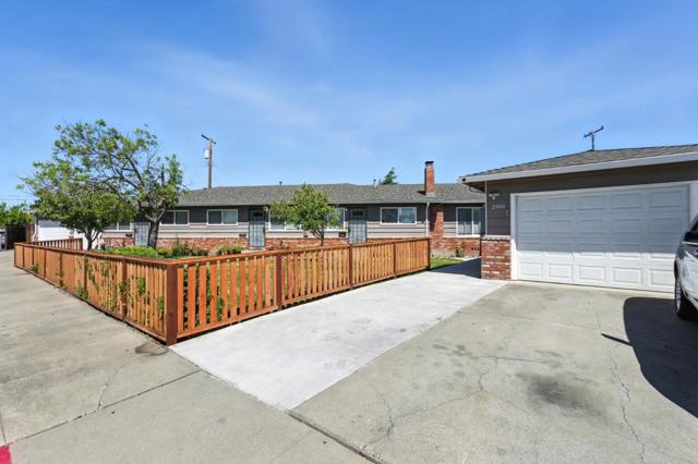 2491 Karen Drive, Santa Clara CA: https://media.crmls.org/mediaz/7d6b02be-23b0-4df4-866f-9e4835b27e6e.jpg