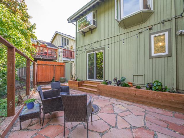 261 Dry Creek Road, Aptos CA: https://media.crmls.org/mediaz/7d6b0ab9-d132-4b8c-8ed3-6d09c94ef21a.jpg