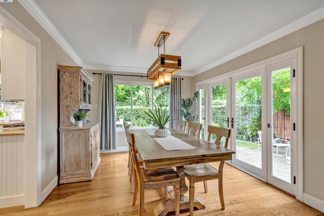 1632 Saint Norbert Dr, Danville CA: https://media.crmls.org/mediaz/7d6b720c-2523-4bd0-b1c4-8926c0440b1a.jpg