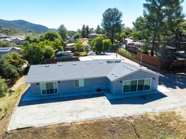 1450 1452 Rock Terrace, Alpine CA: https://media.crmls.org/mediaz/7d6cb81a-2b5b-4617-a474-dc8ae0346cf2.jpg