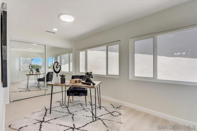 3808 Vista Campana S, Oceanside CA: https://media.crmls.org/mediaz/7d6d3dc4-985a-4690-92cf-002337d0e946.jpg