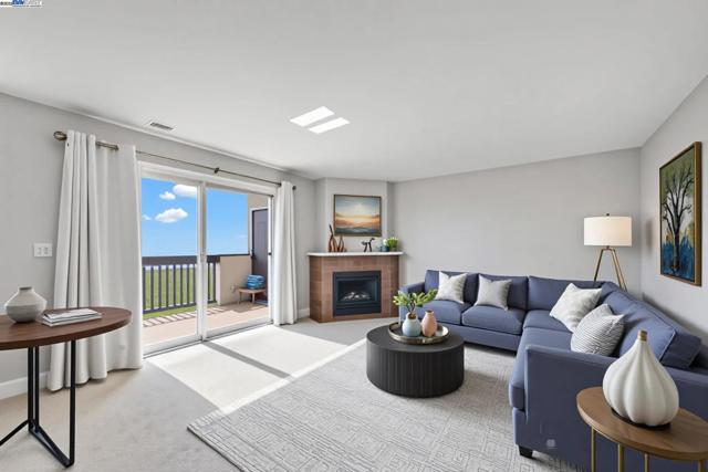 21083 Gary Dr, Hayward CA: https://media.crmls.org/mediaz/7d6dd2c8-6f17-455a-95ac-e09062fa4b82.jpg