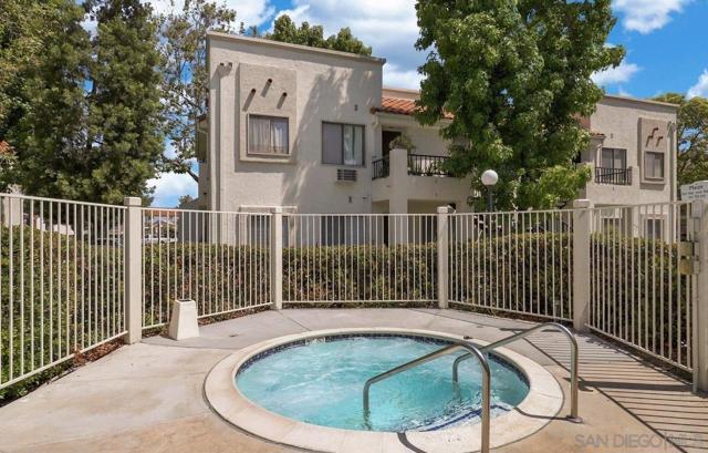 11195 Camino Ruiz, San Diego CA: https://media.crmls.org/mediaz/7d6dea3c-960b-4447-810b-b5611caf29f3.jpg