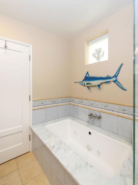 643 Beach Drive, Aptos CA: https://media.crmls.org/mediaz/7d70378f-93b4-4f6c-8441-ba57e5874960.jpg
