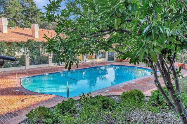 18400 Overlook Road, Los Gatos CA: https://media.crmls.org/mediaz/7d7189a8-1e0c-4683-9b35-4dcfdc3cb79a.jpg