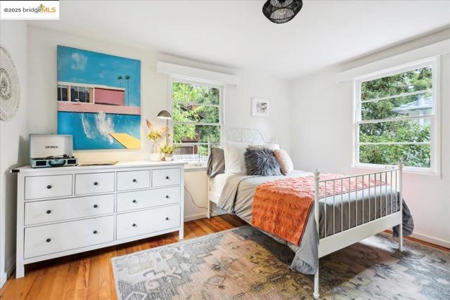 342 El Toyonal, Orinda CA: https://media.crmls.org/mediaz/7d7225a4-8818-4d9d-9248-0dbec76904b9.jpg