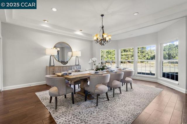 5655 Bruce Dr, San Ramon CA: https://media.crmls.org/mediaz/7d72926c-10e5-4185-9fe5-26c28d1f34c2.jpg