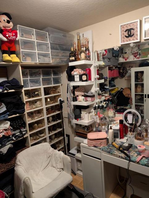 1844 Elm Street, Livermore CA: https://media.crmls.org/mediaz/7d72f411-848e-447c-b641-9cf9d6777dba.jpg