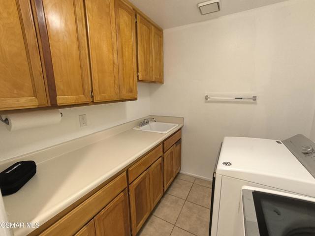 2331 Welcome Court, Simi Valley CA: https://media.crmls.org/mediaz/7d767cd8-d111-449a-8d38-9d72ca5166a3.jpg