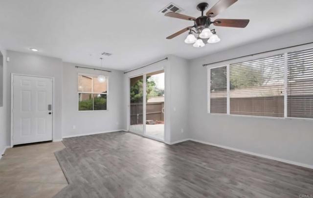 Detail Gallery Image 8 of 16 For 39161 Flamingo Bay #B,  Murrieta,  CA 92563 - 3 Beds | 2 Baths