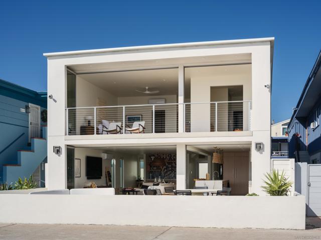 2841 Bayside Walk, San Diego CA: https://media.crmls.org/mediaz/7d7b51bc-2366-4577-9a02-111c42c820c1.jpg