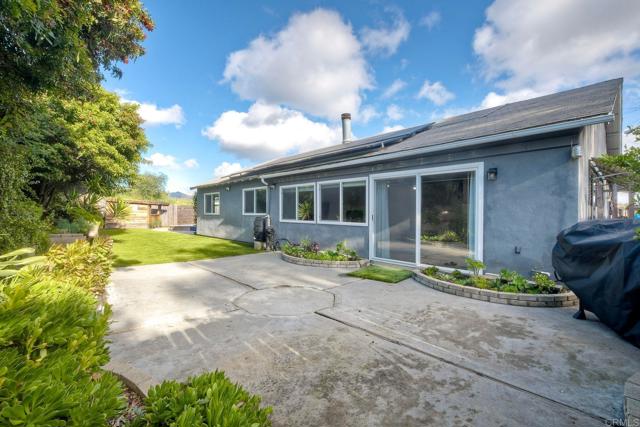 Detail Gallery Image 39 of 44 For 338 Rancho Vista Pl, Vista,  CA 92083 - 4 Beds | 2 Baths