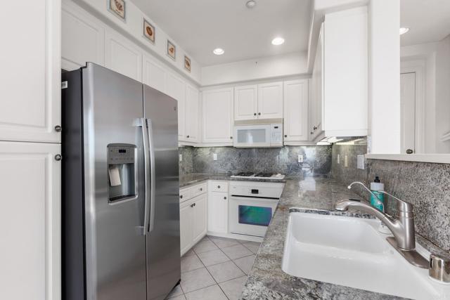 Detail Gallery Image 9 of 41 For 1622 Hope St, San Marcos,  CA 92078 - 2 Beds | 2/1 Baths