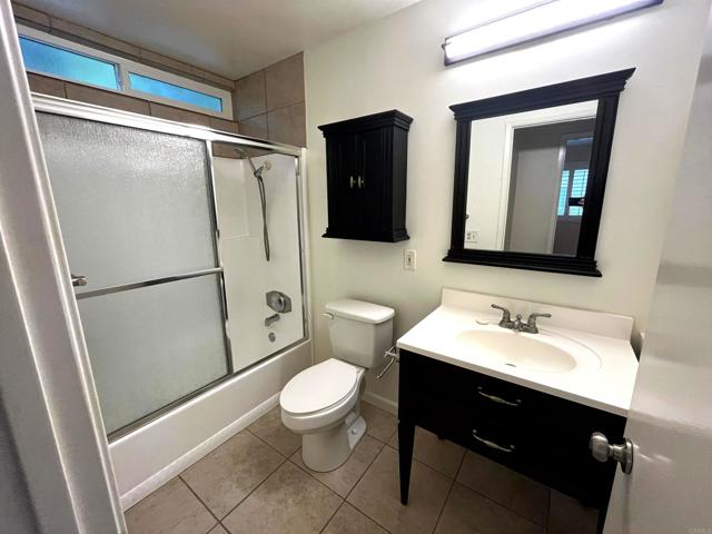 Detail Gallery Image 12 of 30 For 6309 Caminito Salado, San Diego,  CA 92111 - 3 Beds | 2 Baths