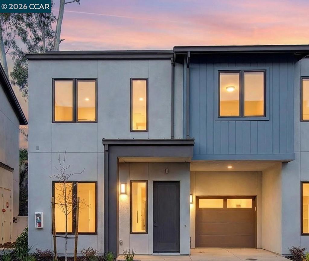 90 Woodbury Highlands Place #10