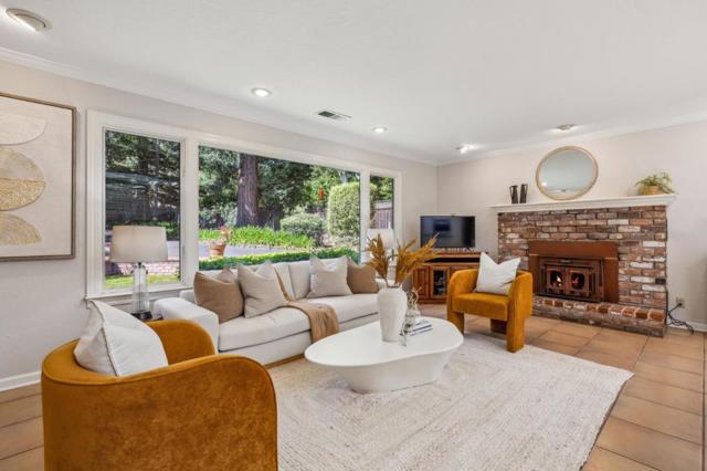 19661 Saratoga Los Gatos Road, Saratoga CA: https://media.crmls.org/mediaz/7d7dc698-6384-4f0a-a75b-75012023d261.jpg