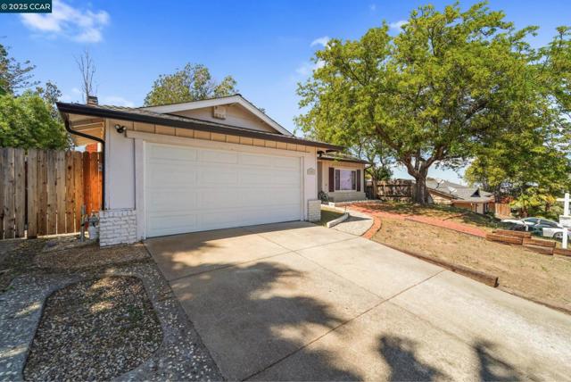 3804 Malibu, Pittsburg CA: https://media.crmls.org/mediaz/7d7dd8ef-ae3e-4fde-8032-8126bd66ac23.jpg