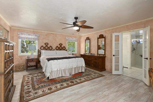 1434 5th Street, Coronado CA: https://media.crmls.org/mediaz/7d7e47cd-96a7-4cae-848b-ae1ddeb8daf8.jpg